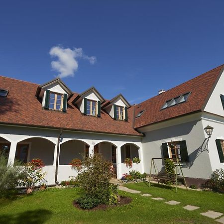 Frühstückspension Kleinschuster Burgau Exterior foto