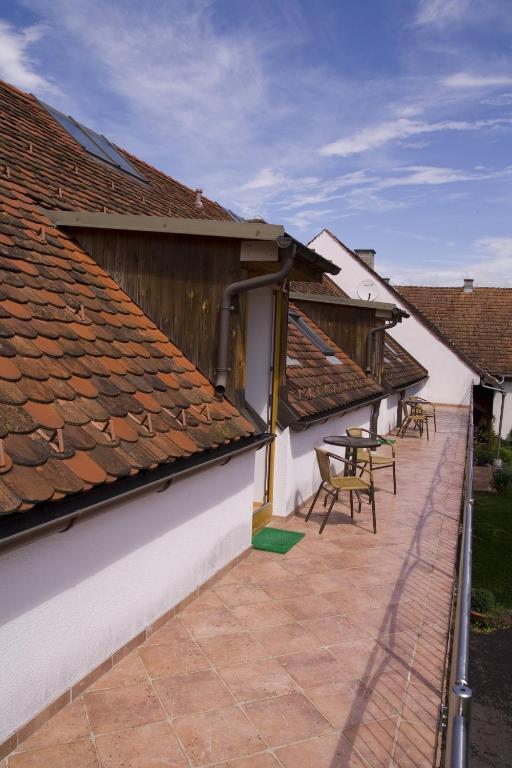Frühstückspension Kleinschuster Burgau Habitación foto